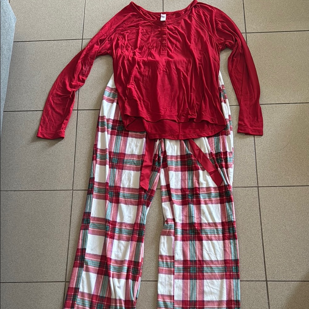 Red and Plaid women Pajama Set